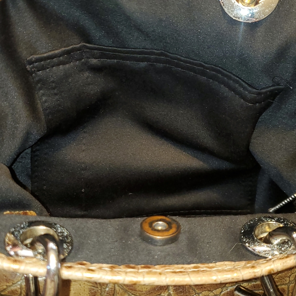 B Swanky Leather Python Look Shoulder Bag / Backp… - image 8